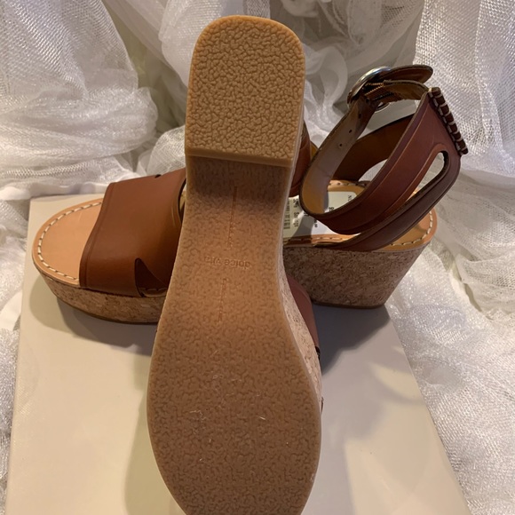 New Dolce Vita wedge cork heels. - Picture 4 of 4